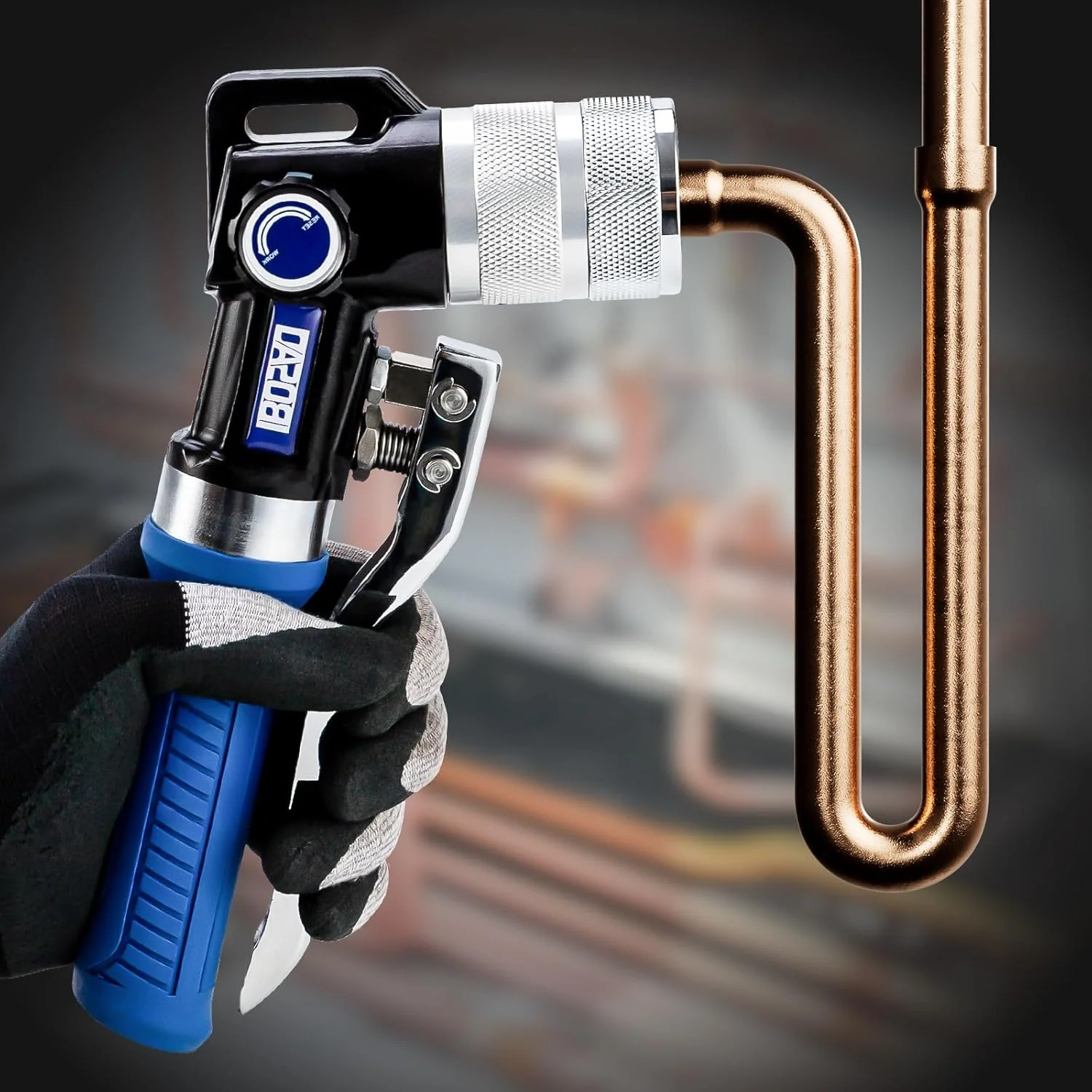 Hydraulic tube expanding tool kit, used to expand 3/8-inch copper tubes to 1-1/8 inches. - Image 2